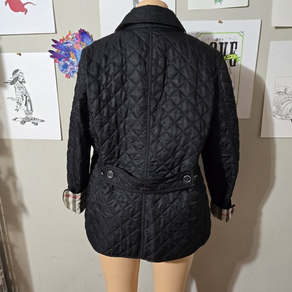 Buberry Coat - Picture 9 of 9